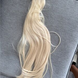 Luxurious Blonde Hair Extension